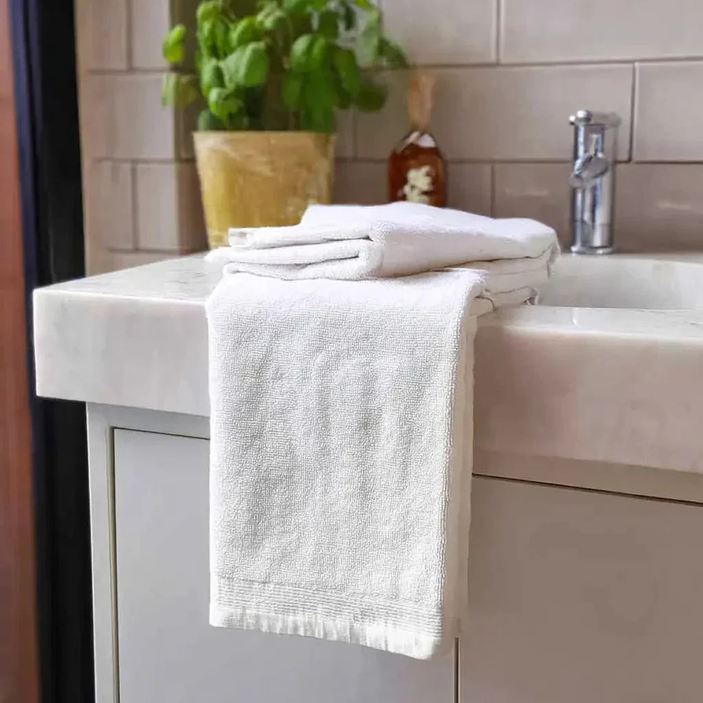Linen Towels vs Cotton Towels - Ferguson's Irish Linen