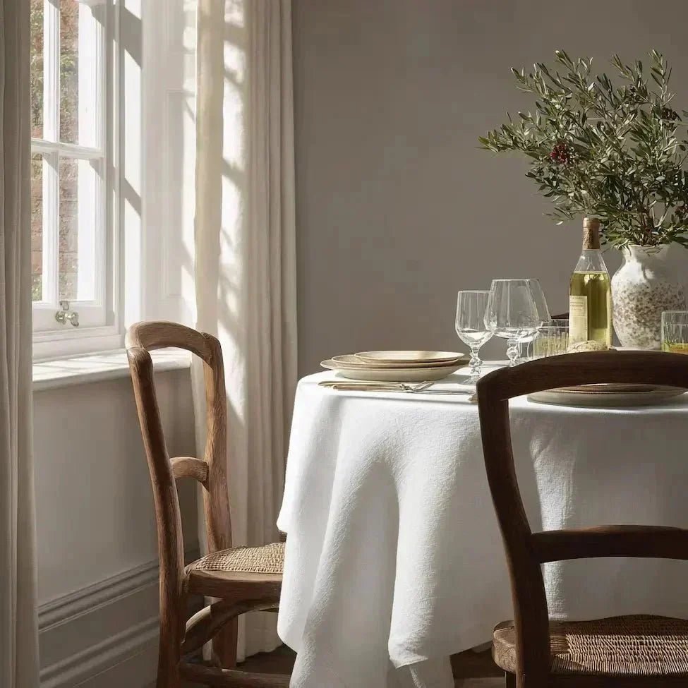 What Size Linens for A 6 Foot Table Should I Get? - Ferguson's Irish Linen