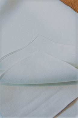 Classic Linen Tablecloths