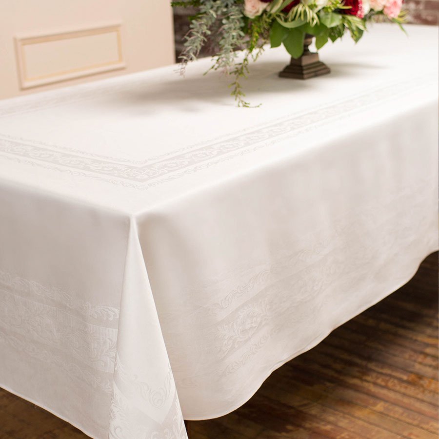 Richeliew Double Damask Pure LinenaTablecloth top 70x887and 8 NapkinsaRoses